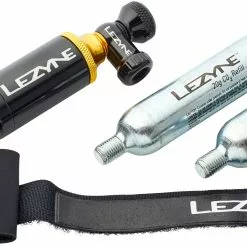 Lezyne Bei Brügelmann Online Lezyne Tubeless CO2 Blaster Reifen Reparatursystem Inklusive 2 CO2 Kartuschen Schwarz/silber -WTB Verkaufsgeschäft lezyne tubeless co2 blaster reifen reparatursystem inklusive 2 co2 kartuschen black gold 4