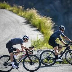 Pirelli Bei Brügelmann Online Pirelli P Zero Race Classic Faltreifen 700x26C Schwarz/weiß -WTB Verkaufsgeschäft pirelli p zero race folding tyre 700x26c black white 5