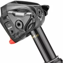 RockShox Bei Brügelmann Online RockShox Reverb XPLR AXS Sattelstütze Ø27,2mm 400mm 50mm Inkl. Akku & Ladegerät Schwarz -WTB Verkaufsgeschäft rockshox reverb xplr axs seatpost o272mm 400mm 50mm incl clamp lever battery charger 3